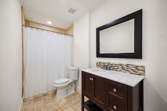 5820 Berkman DR 119, Austin, TX 78723