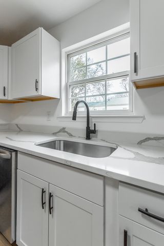 529 S Saint Marks Avenue, Chattanooga, TN 37412