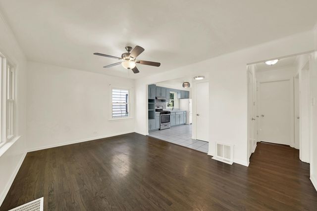 3817 W 86th Street, Chicago, IL 60652