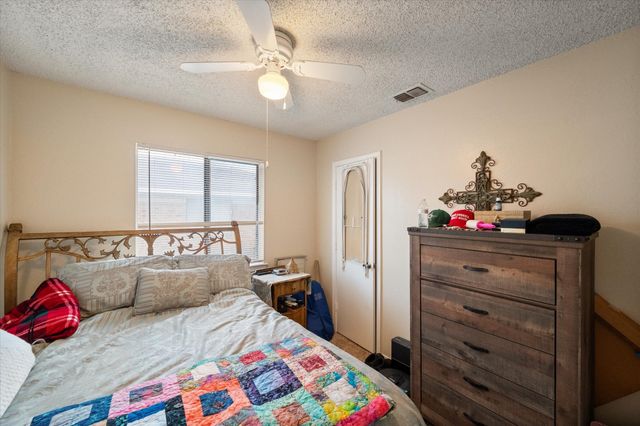 2920 Hilltop Drive, Euless, TX 76039