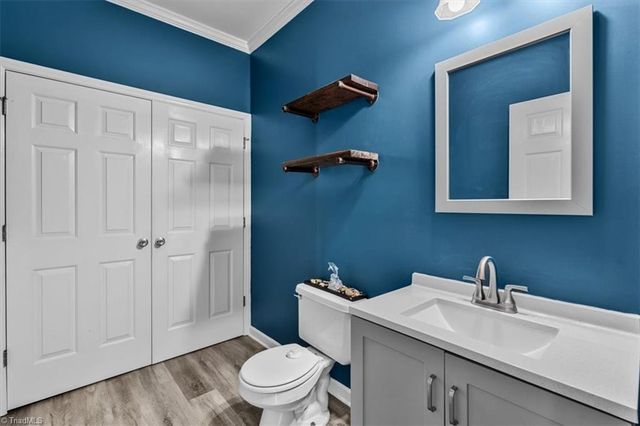 4064 Clinard Avenue, Winston-salem, NC 27127