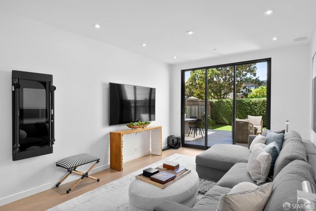 137 Parker Avenue, San Francisco, CA 94118