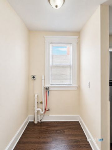 40-44 Vine Street 3, Bridgeport, CT 06604
