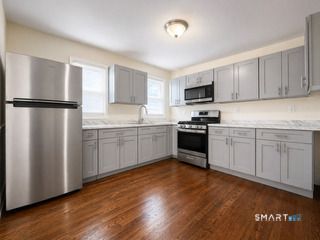 40-44 Vine Street 3, Bridgeport, CT 06604
