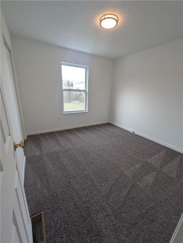 28 Cinque Terra Pl, Finleyville, PA 15332