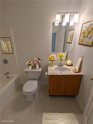 28 Cinque Terra Pl, Finleyville, PA 15332