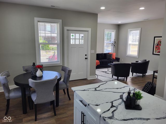 822 N Gray Street, Indianapolis, IN 46201