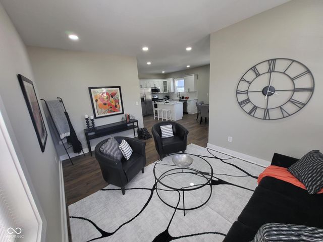 822 N Gray Street, Indianapolis, IN 46201