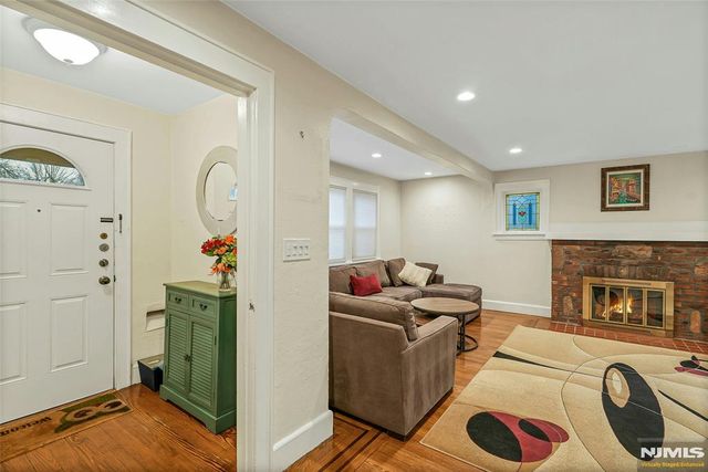 425 Beatrice Street, Teaneck, NJ 07666
