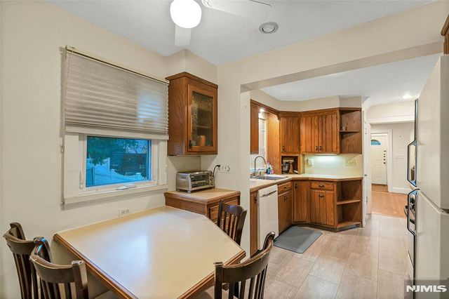 425 Beatrice Street, Teaneck, NJ 07666
