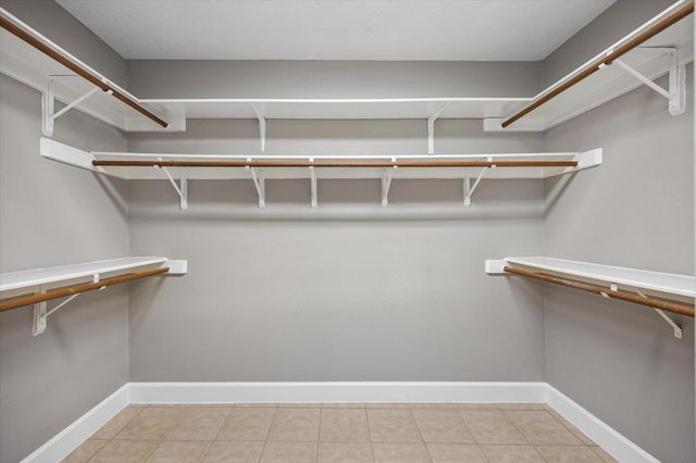 14139 Cascade Falls Drive, Houston, TX 77062