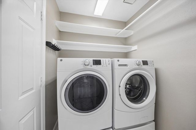 14139 Cascade Falls Drive, Houston, TX 77062