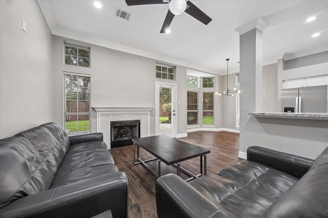 14139 Cascade Falls Drive, Houston, TX 77062