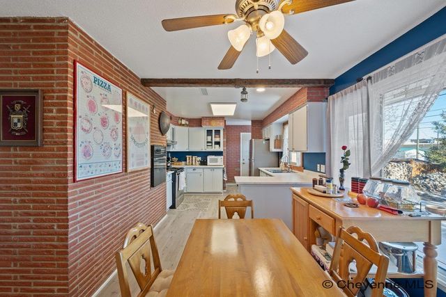 5509 FREDERICK DR, Cheyenne, WY 82009