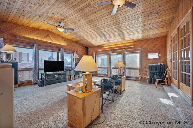 5509 FREDERICK DR, Cheyenne, WY 82009