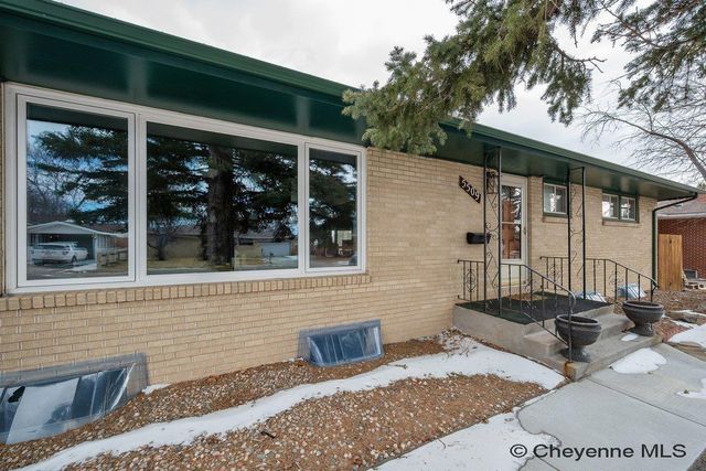 5509 FREDERICK DR, Cheyenne, WY 82009
