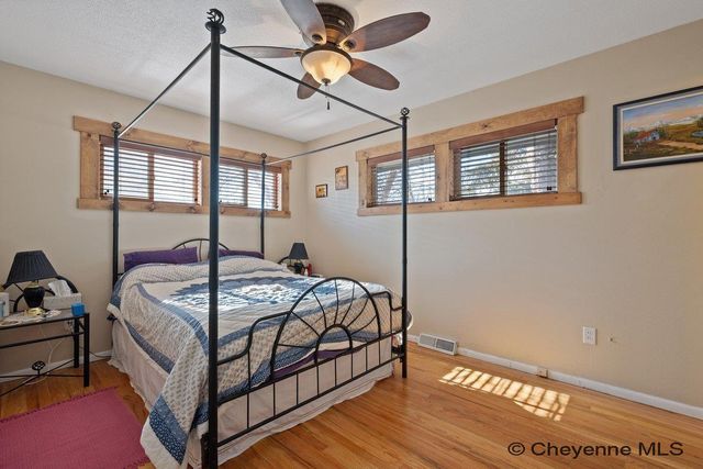 5509 FREDERICK DR, Cheyenne, WY 82009