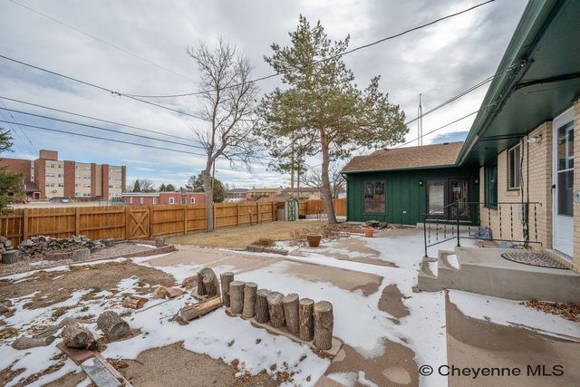 5509 FREDERICK DR, Cheyenne, WY 82009