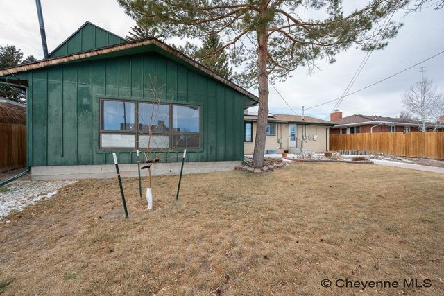 5509 FREDERICK DR, Cheyenne, WY 82009