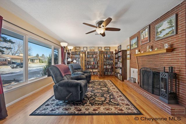 5509 FREDERICK DR, Cheyenne, WY 82009