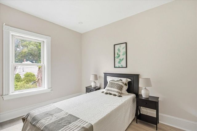 29 Wentworth Ave, Stoughton, MA 02072