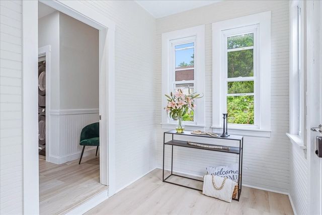 29 Wentworth Ave, Stoughton, MA 02072