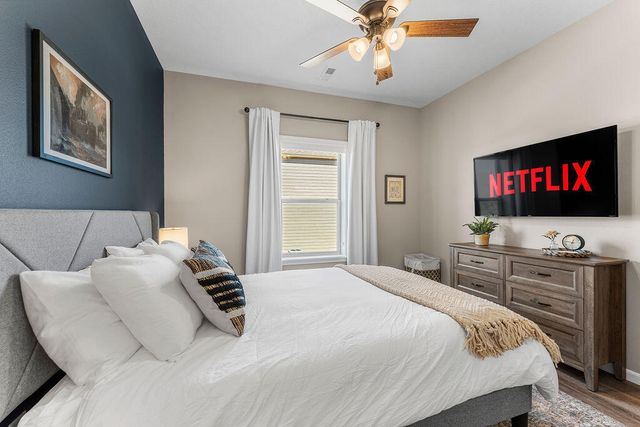 53 Bunker Drive 1, Branson West, MO 65737