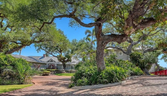 1249 S BASIN LANE, Sarasota, FL 34242