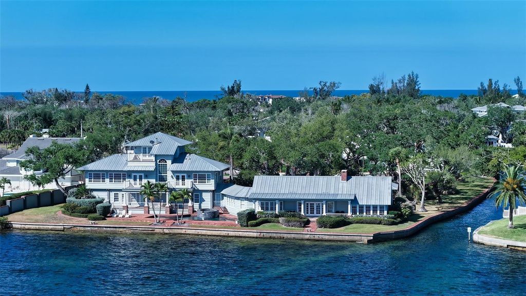1249 S BASIN LANE, Sarasota, FL 34242