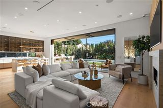 14758 Morrison, Sherman Oaks, CA 91403