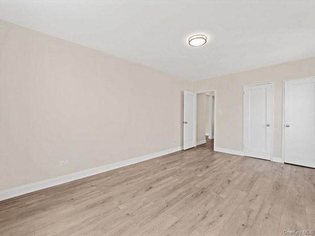 67-12 Yellowstone Boulevard f6, Forest Hills, NY 11375