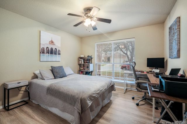 5402 DUKE FLD, San Antonio, TX 78227