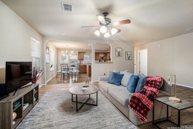 5402 DUKE FLD, San Antonio, TX 78227