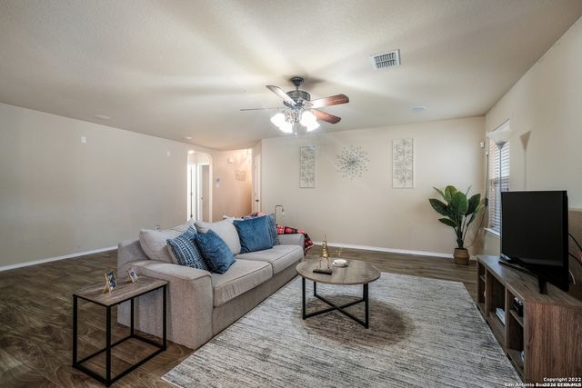 5402 DUKE FLD, San Antonio, TX 78227