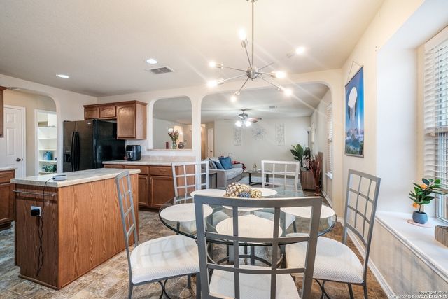 5402 DUKE FLD, San Antonio, TX 78227