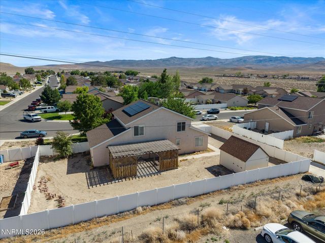 1358 White Bluffs Circle, Fernley, NV 89408