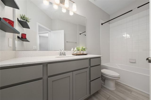 15823 TOLLINGTON ALLEY, Winter Garden, FL 34787