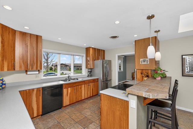 26103 Vista Lane, Elkhart, IN 46517