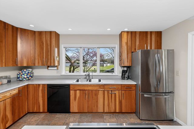 26103 Vista Lane, Elkhart, IN 46517