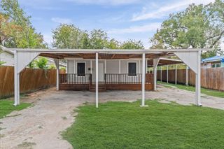 320 Delaware Street, Houston, TX 77029