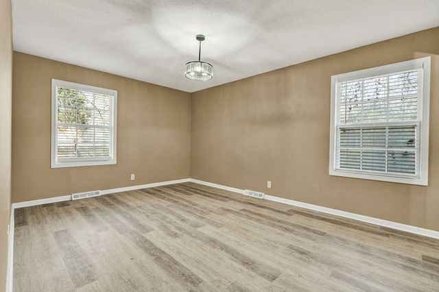 129 Hillwood Drive, Dalton, GA 30721
