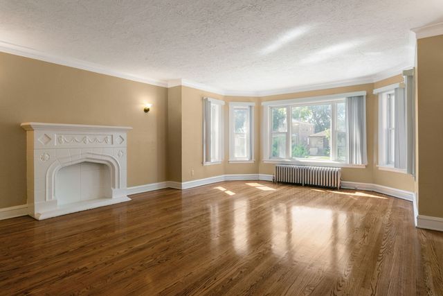 8235 S Indiana Avenue 1, Chicago, IL 60619