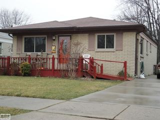 27727 Joan Street, Saint Clair Shores, MI 48081