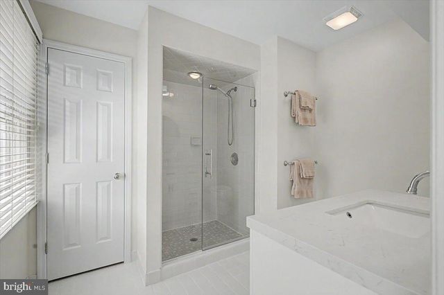 17 RUNNING BROOK LN, Newark, DE 19711
