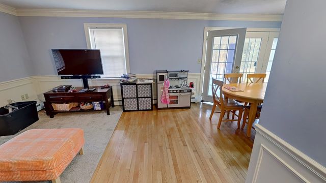 32 Acton Rd, Westford, MA 01886