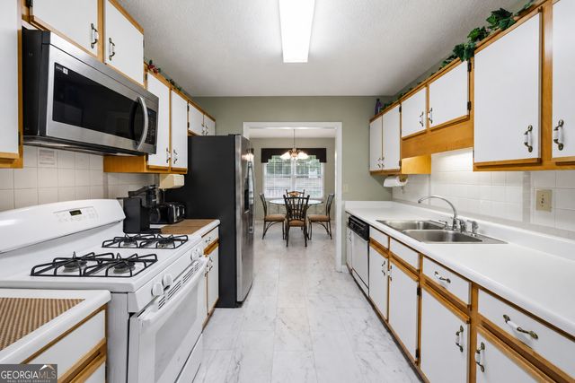 285 Burch Road, Fayetteville, GA 30215