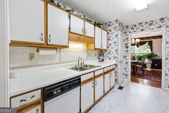 285 Burch Road, Fayetteville, GA 30215