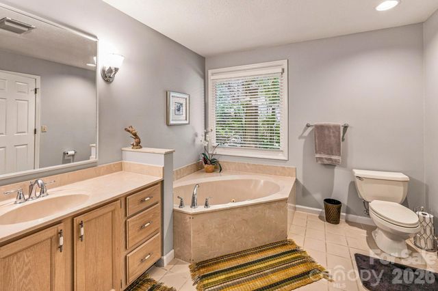 193 Downing Place, Lake Lure, NC 28746