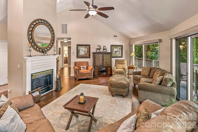 193 Downing Place, Lake Lure, NC 28746