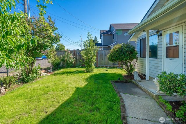 7008 E B Street, Tacoma, WA 98407